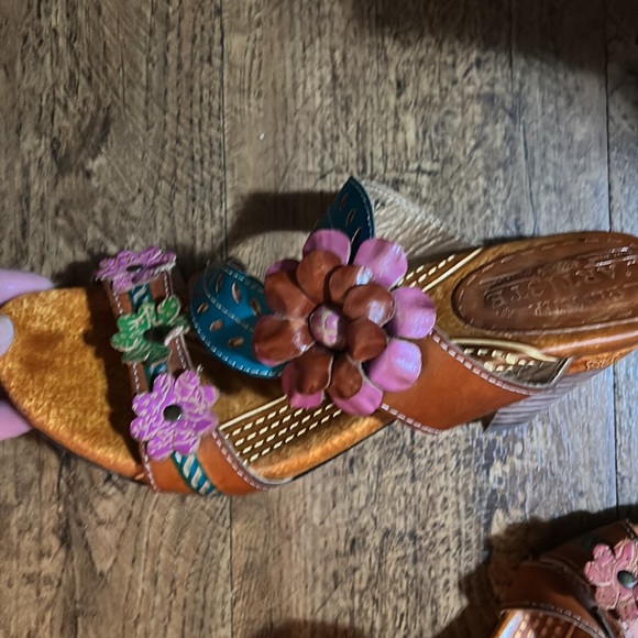 L'Artiste Spring Step Womens Lona Floral Heels Sandal - Picture 7 of 7